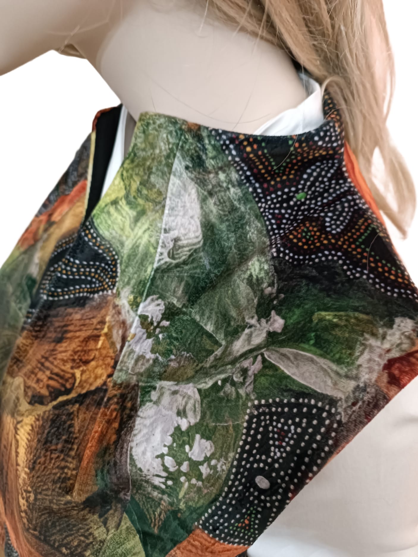 Vesta Dubaj s třásněmi - Obrázek 6